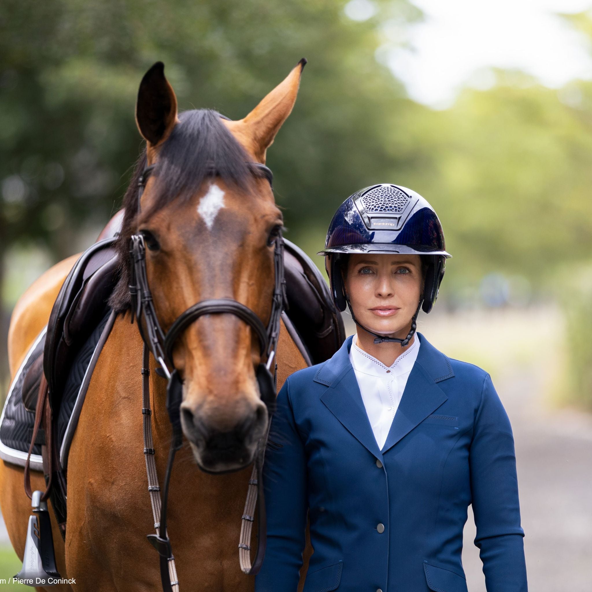 Ladies Airbag Compatible Clothing