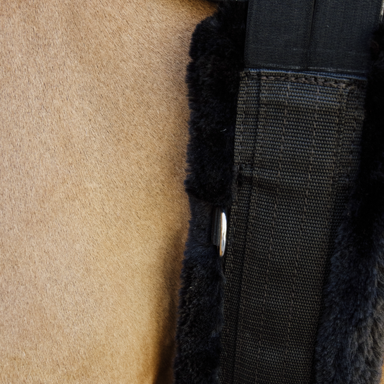 Sheepskin Girth - Black/Black