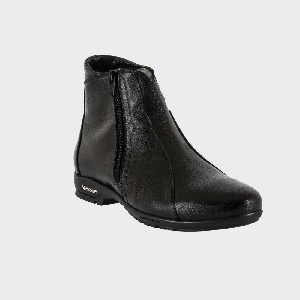 Hydro Ankle Boots | Black