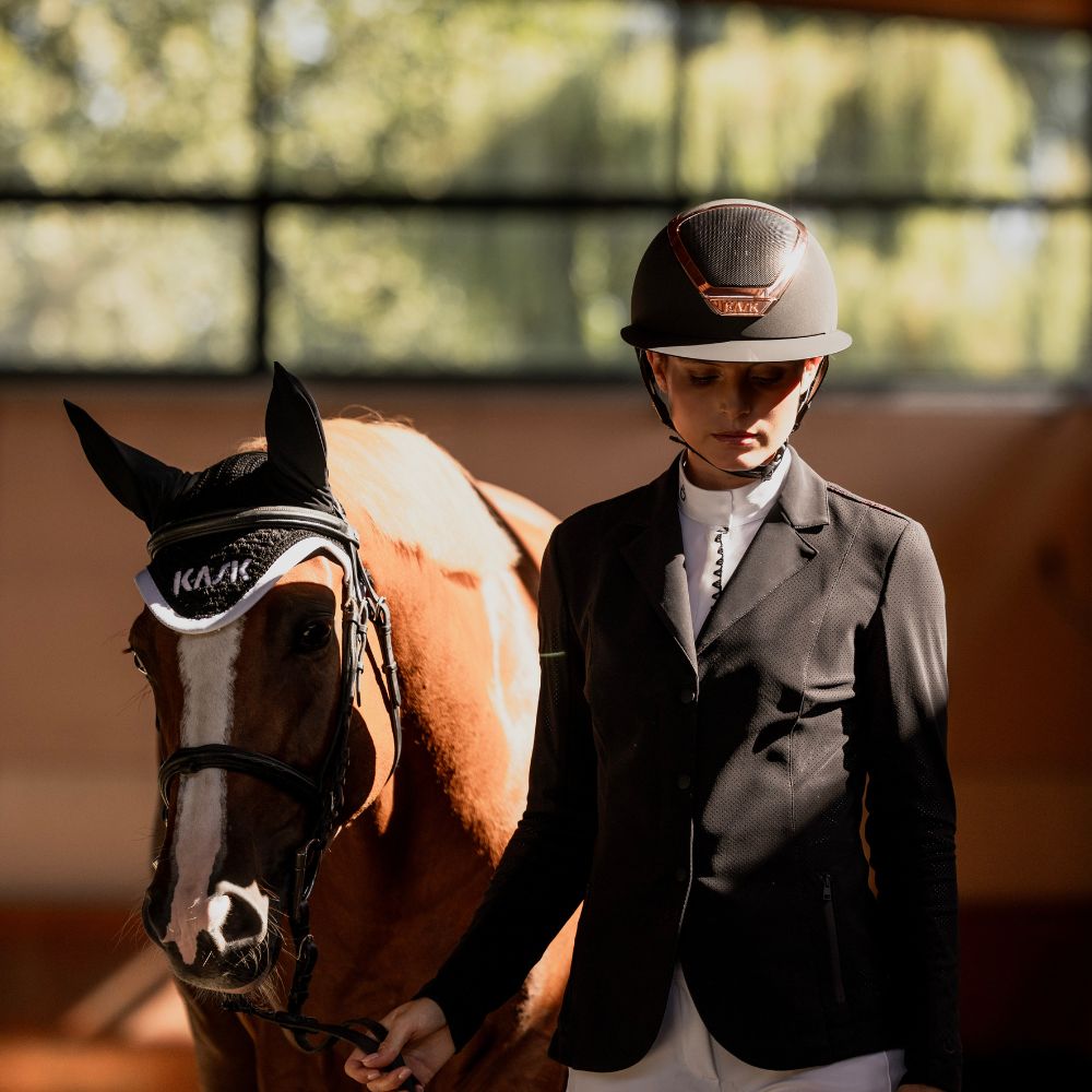 Star Lady Chrome Riding Helmet | Black | Everyrose