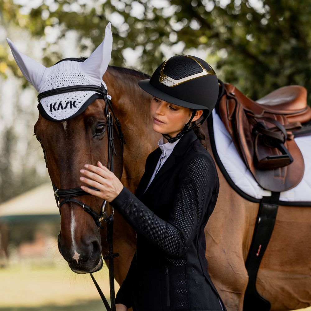 Star Lady Chrome Riding Helmet | Black | Gold