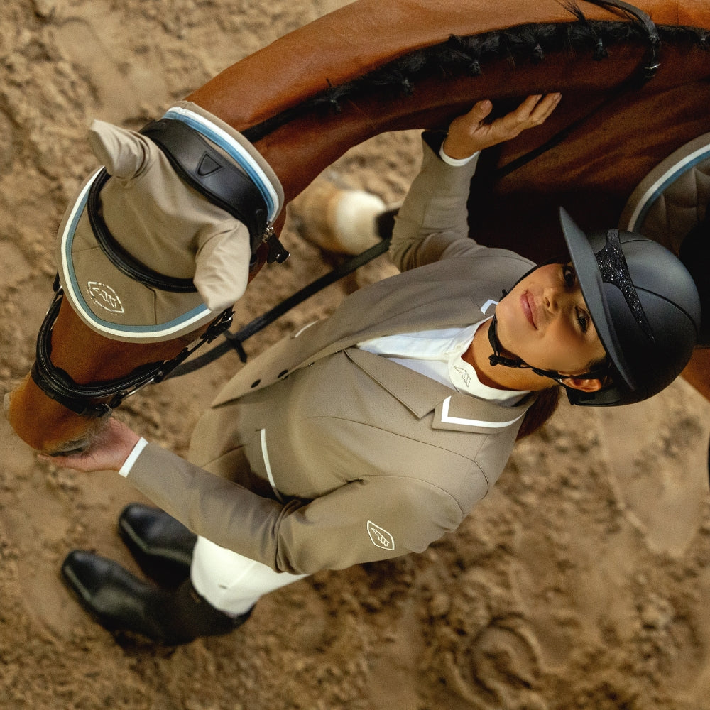 Ladies Ebony Show Jacket | Dune