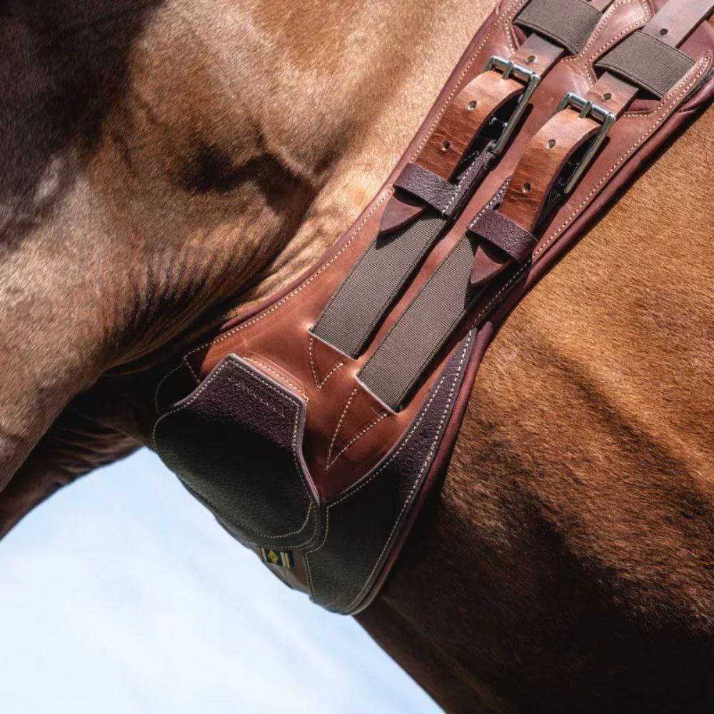 V-Strap Girth with Snap Hook