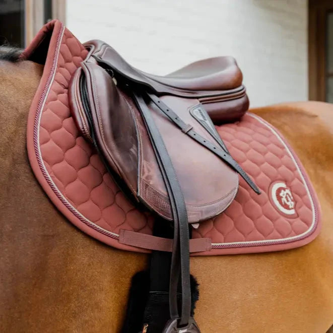 Onion Quilt 3D Logo Jumping Saddle Pad - Fuchsia