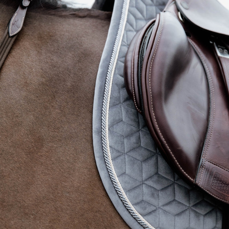 Basic Velvet Jumping Saddle Pad - Grey