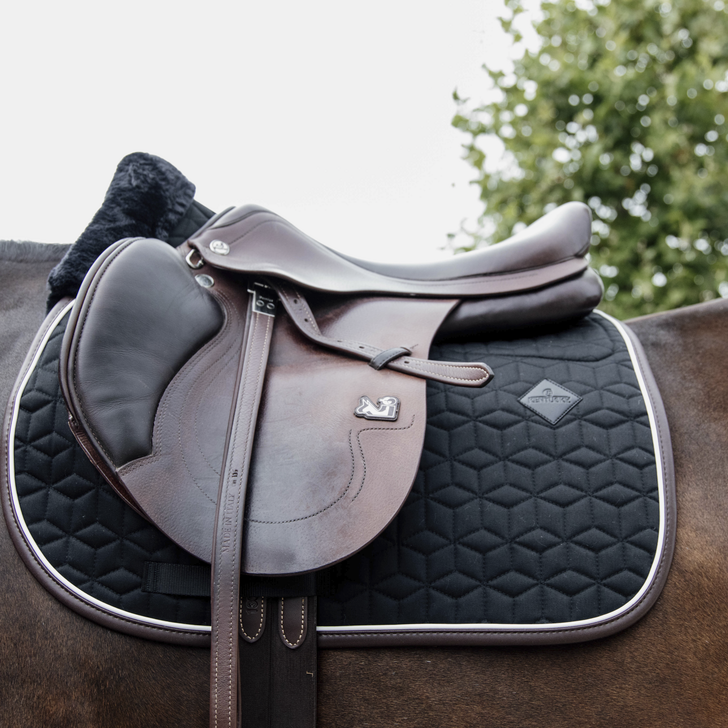 product shot image of the Skin Friendly Saddle Pad Jumping Star Quilting - Black