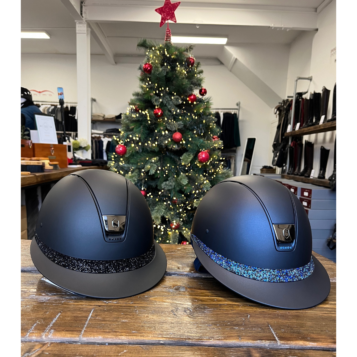 Custom | Miss 2.0 Shadowmatt | Navy | Ultra Fine Rock