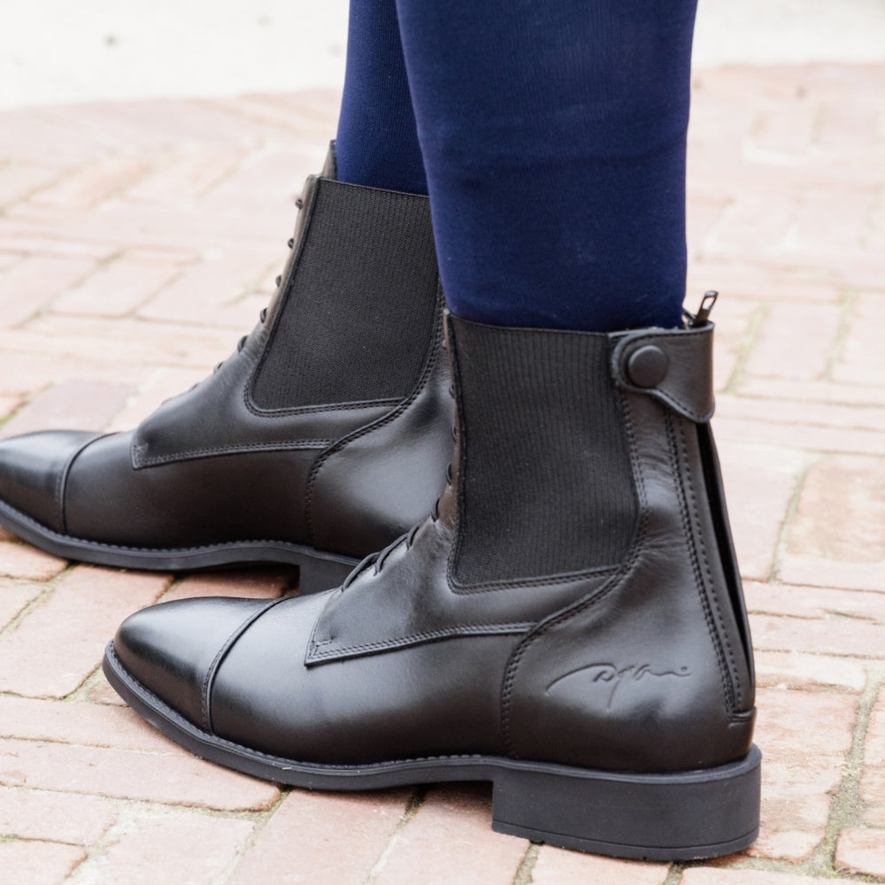 Short Boots Front Laces | Black