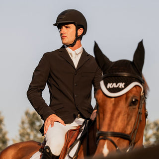 Dogma Hunter Riding Helmet | Black