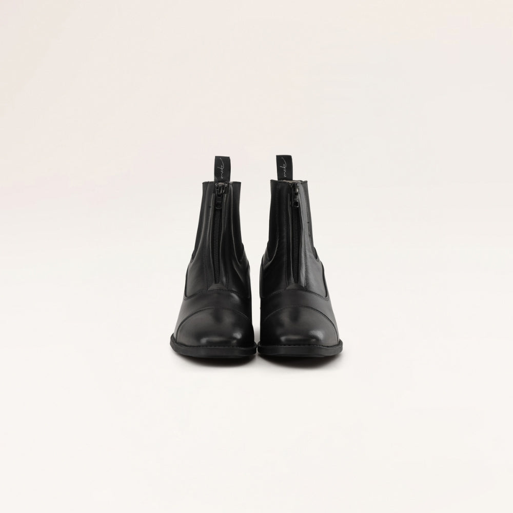 Short Boots Front Zipper | Black