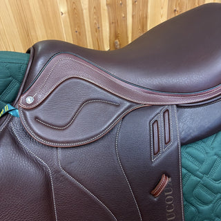 New Biarritz Lab | Brown | 18"