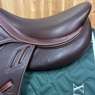New Biarritz Lab | Brown | 18"