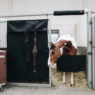 Stable Curtain | Black