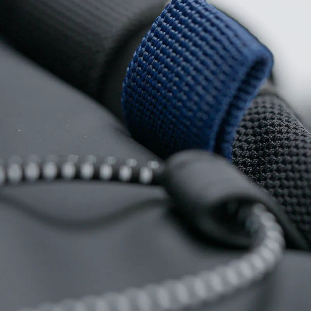 Mumbai Grooming Bag | Black